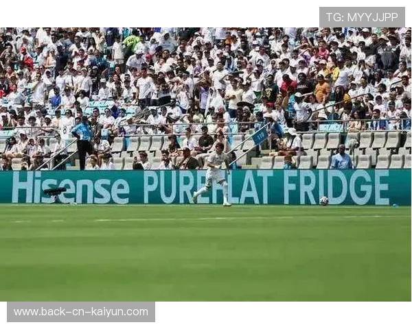 皇马以快速反击扩大优势，战术变化助球队取得连胜，皇马战术反击还是控球